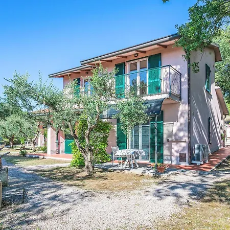 アパート La Rocca-1 By Interhome Monte del Lago